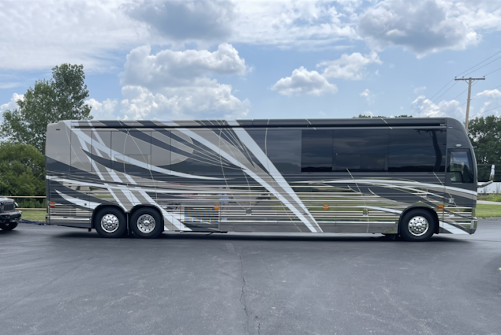 2023 Prevost Nashville Coach X3 For Sale