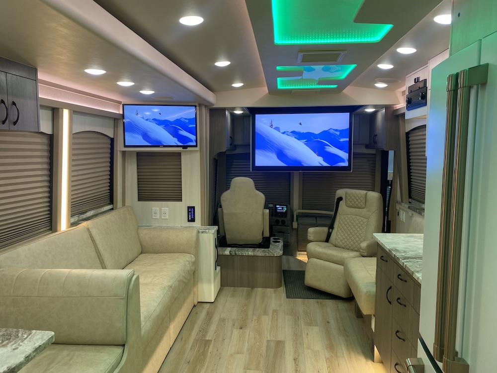 2023 Prevost Nashville Coach X3 For Sale