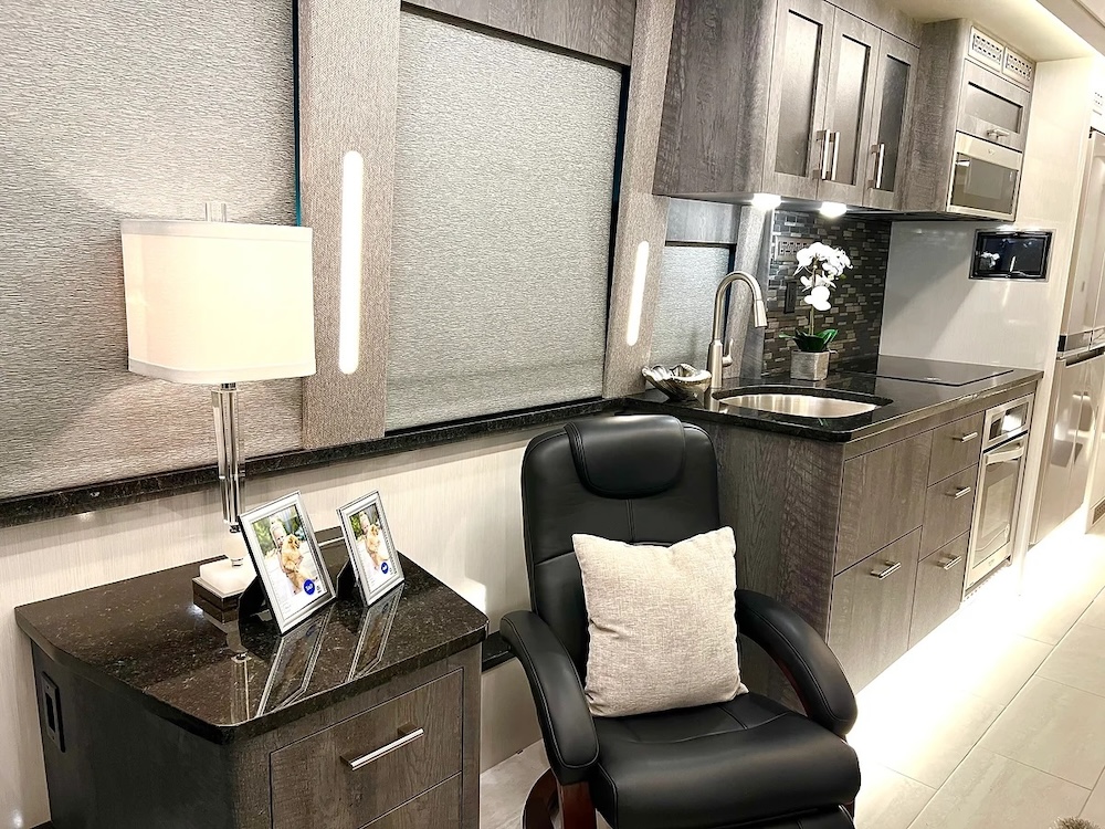 2023 Prevost Superior X3 For Sale