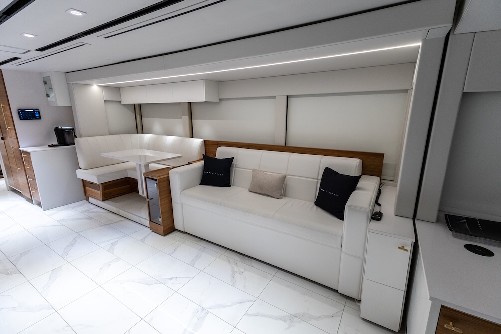 2024 Prevost Loki H3-45 For Sale