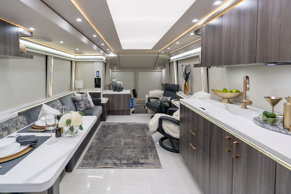 2024 Prevost Marathon H3-45 For Sale