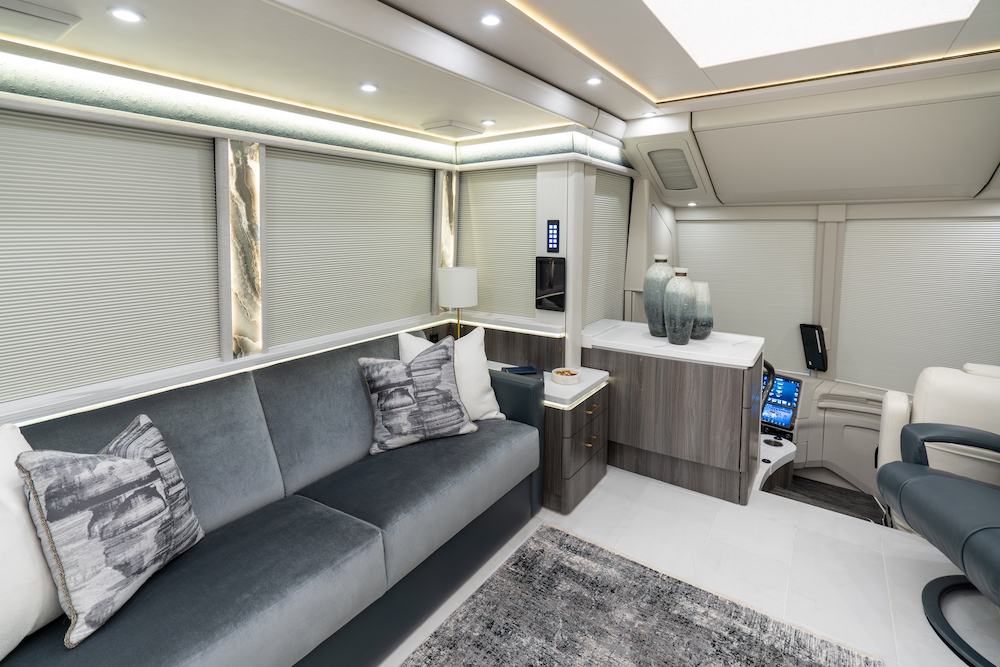 2024 Prevost Marathon H3-45 For Sale