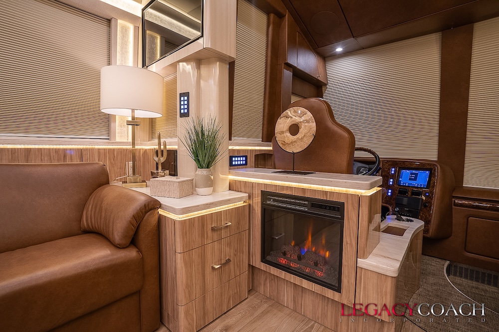 2024 Prevost Marathon X3 For Sale