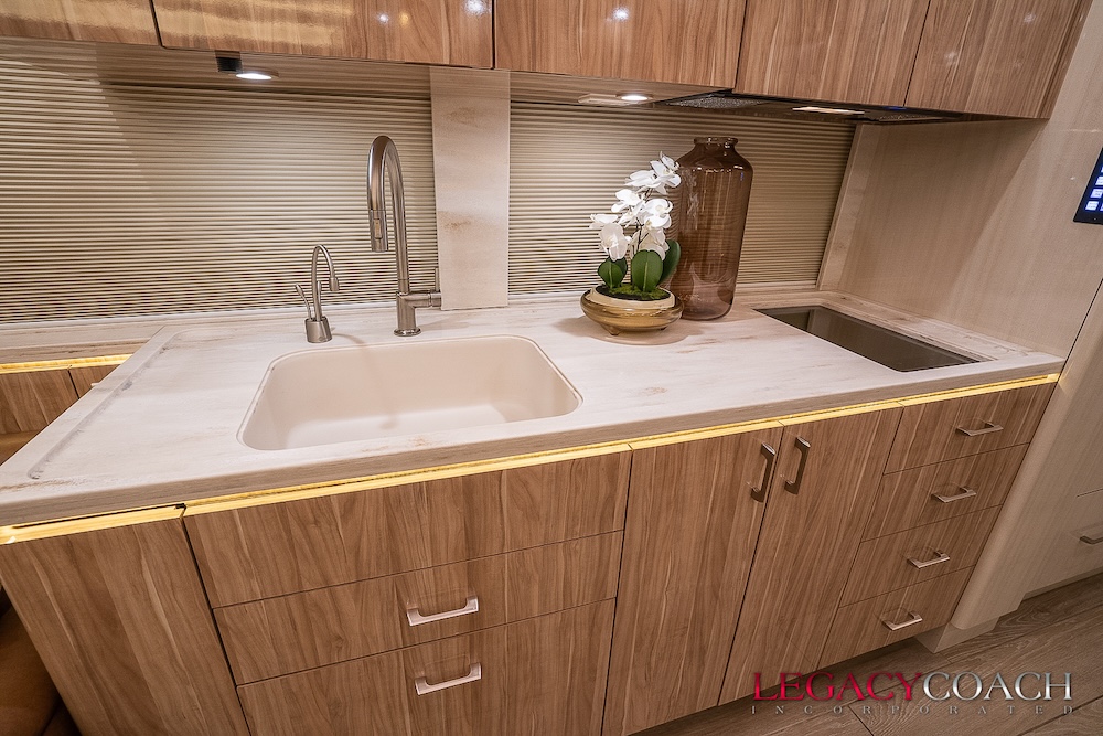 2024 Prevost Marathon X3 For Sale