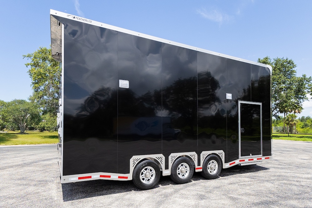 2025 Featherlite Trailer For Sale