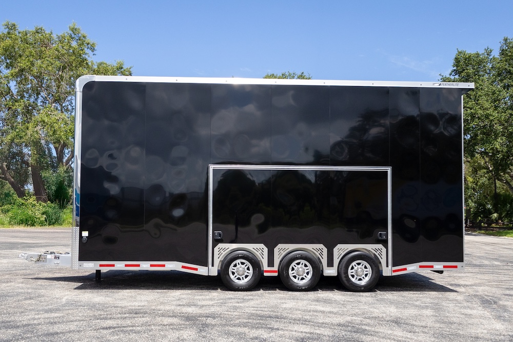 2025 Featherlite Trailer For Sale