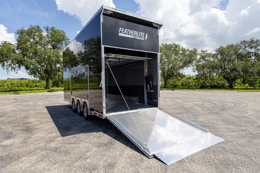 2025 Featherlite Trailer For Sale