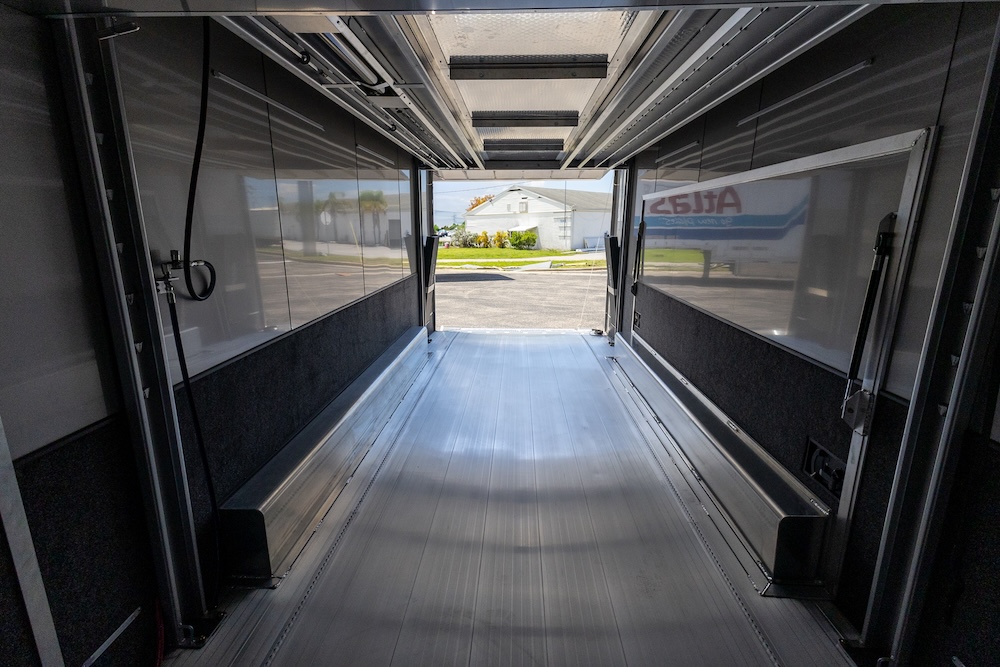 2025 Featherlite Trailer For Sale