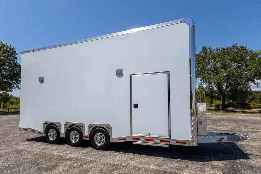 2025 Featherlite Trailer For Sale