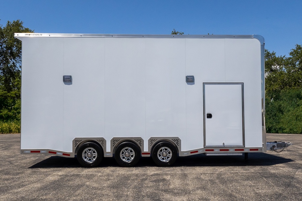 2025 Featherlite Trailer For Sale