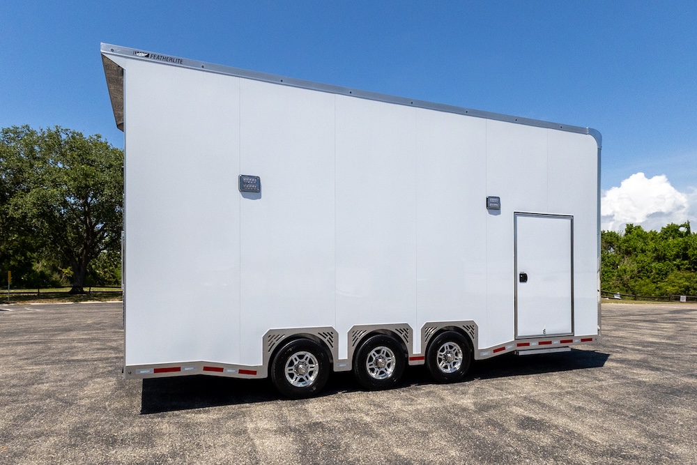 2025 Featherlite Trailer For Sale