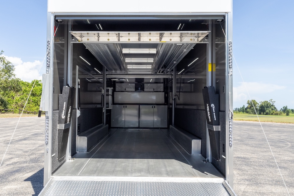 2025 Featherlite Trailer For Sale
