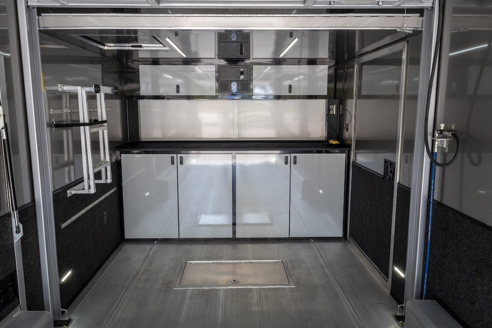 2025 Featherlite Trailer For Sale