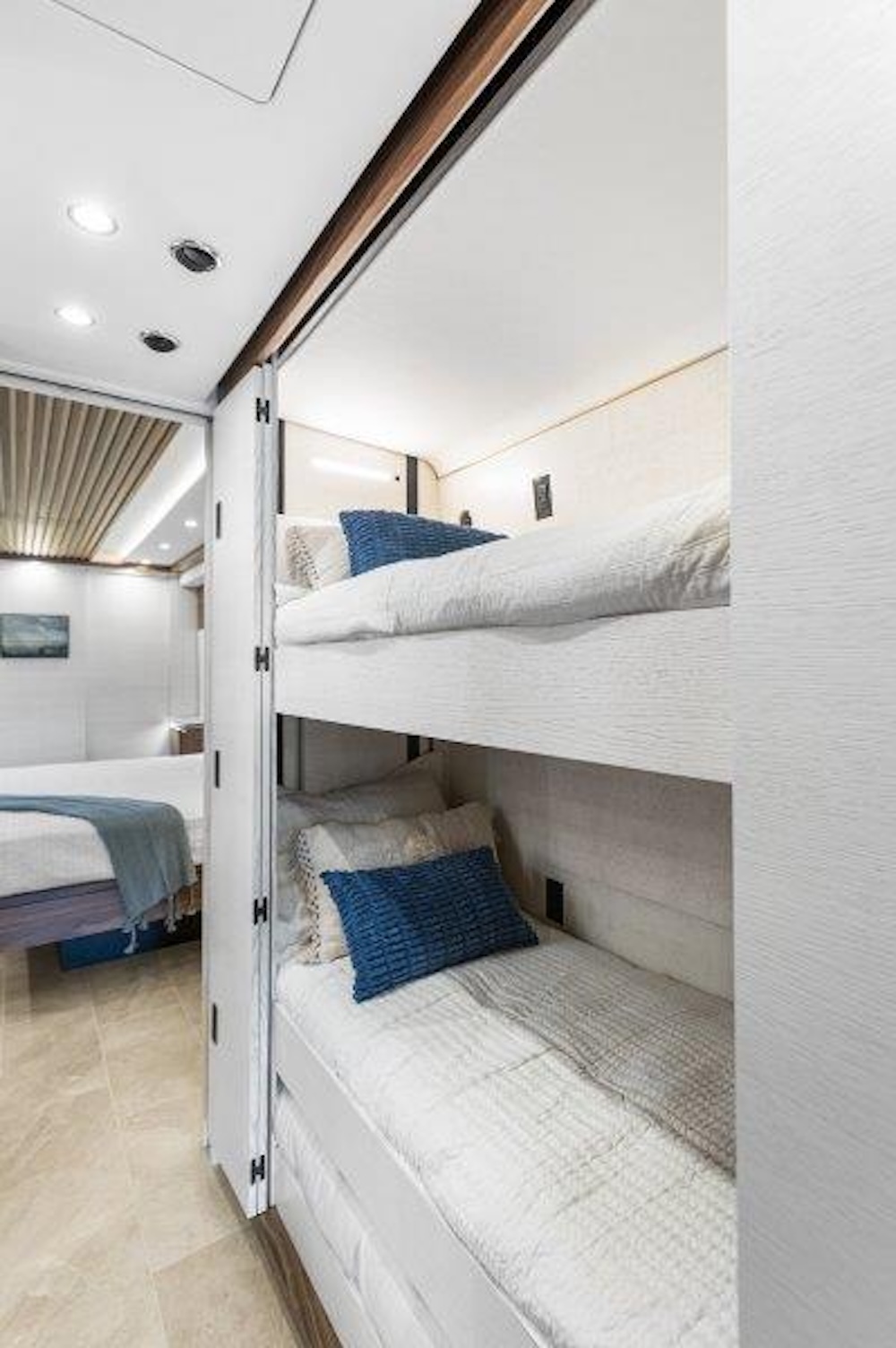 2025 Prevost Epic X3 For Sale