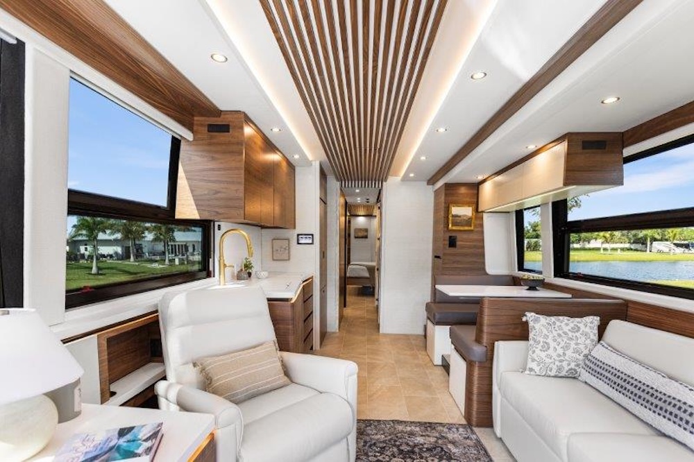 2025 Prevost Epic X3 For Sale