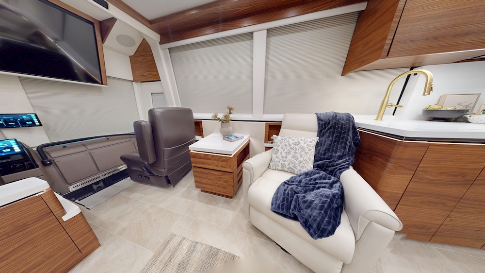 2025 Prevost Epic X3 For Sale