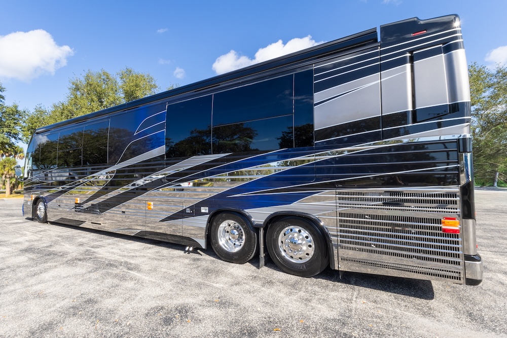 2025 Prevost Epic X3 For Sale