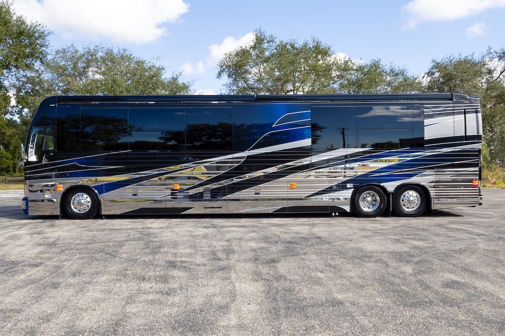 2025 Prevost Epic X3 For Sale