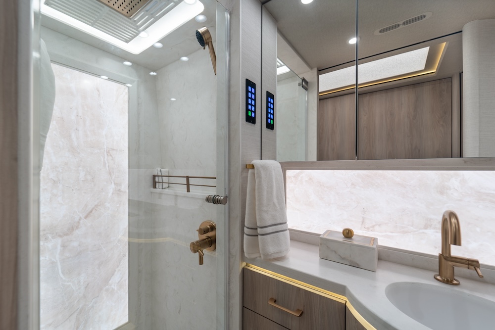 2025 Prevost Marathon  H3-45 For Sale