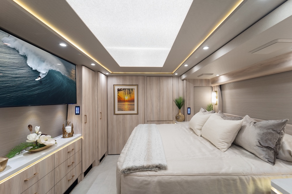 2025 Prevost Marathon  H3-45 For Sale