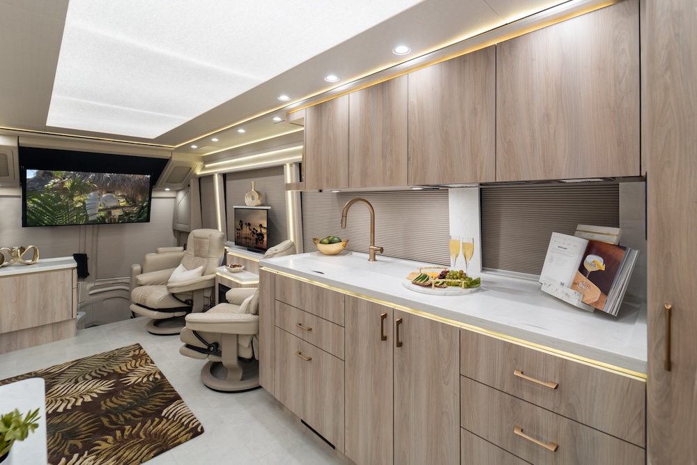 2025 Prevost Marathon  H3-45 For Sale