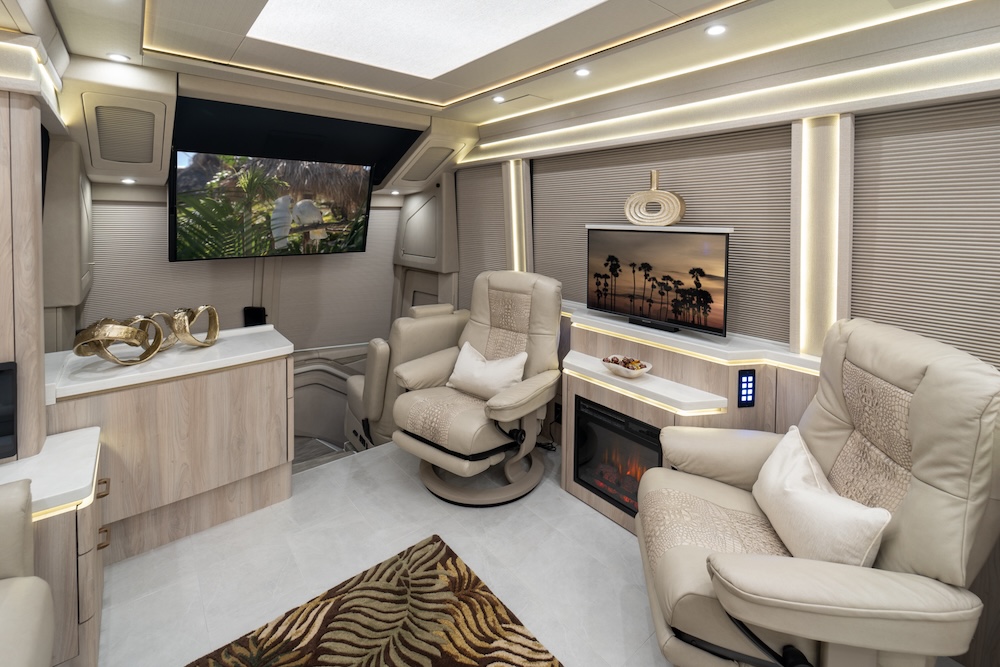2025 Prevost Marathon  H3-45 For Sale