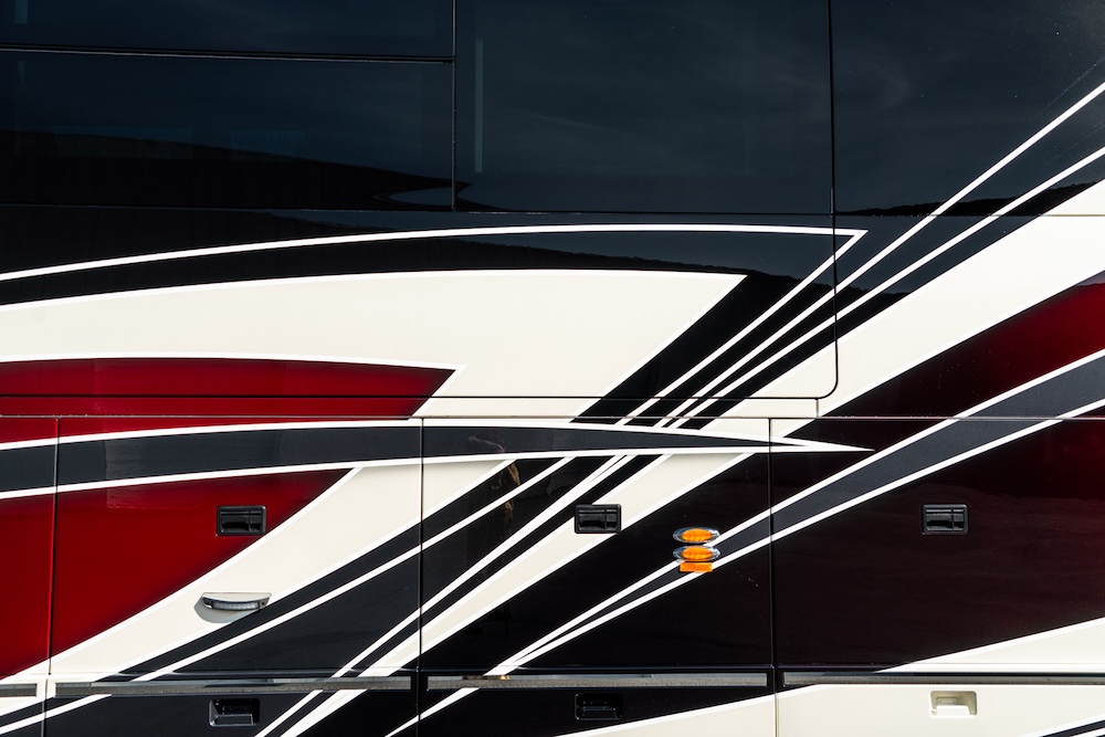 2025 Prevost Marathon  H3-45 For Sale