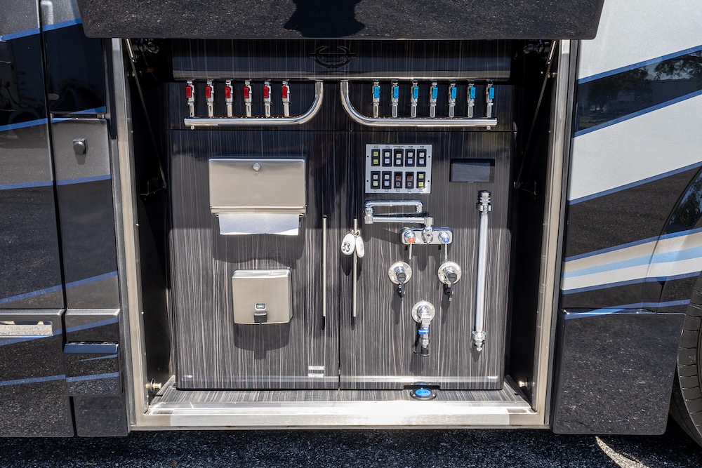 2025 Prevost  Marathon H3-45 For Sale
