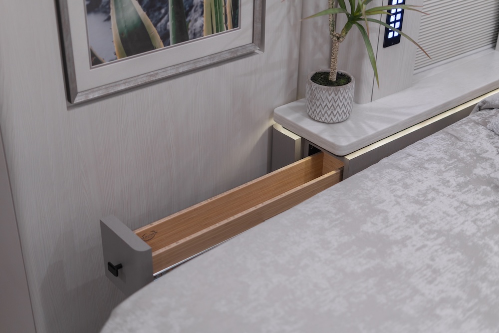 2026 Prevost Marathon H3-45 For Sale