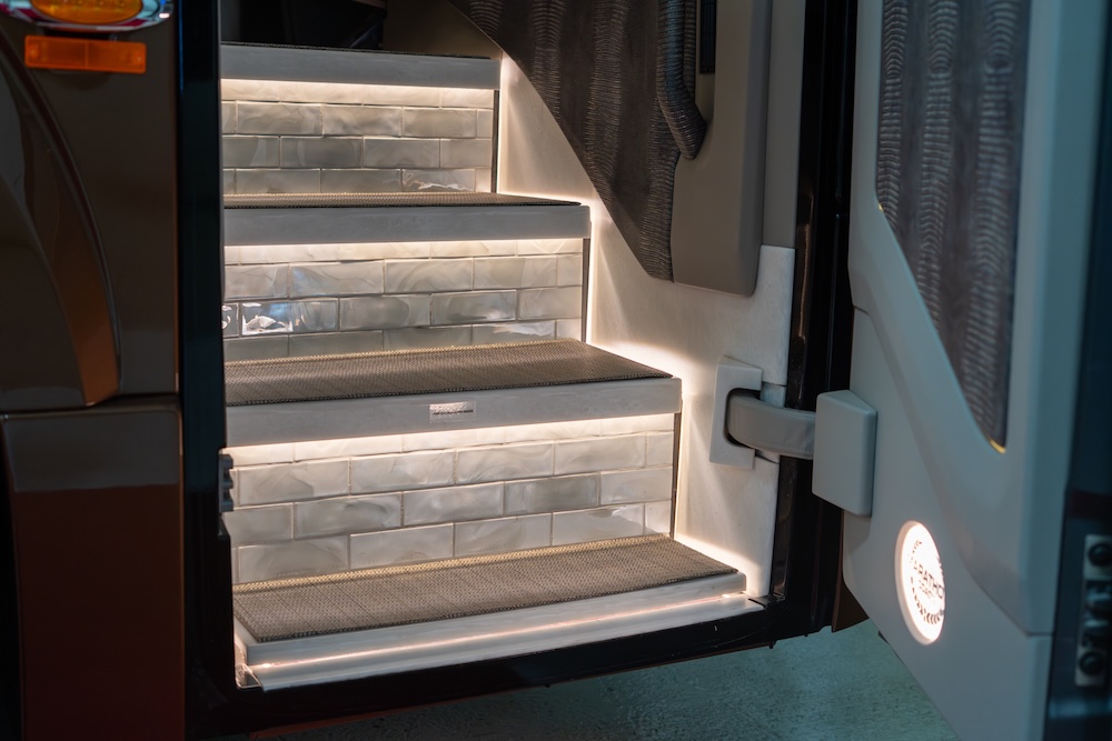 2026 Prevost Marathon H3-45 For Sale