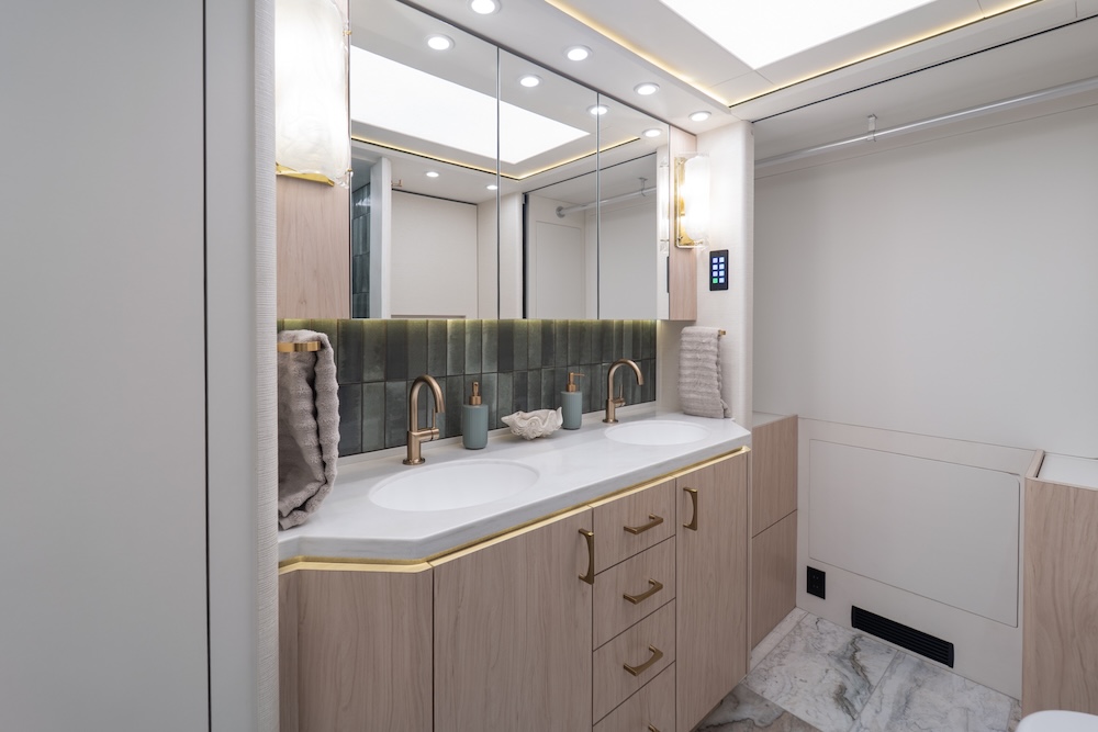 2026 Prevost Marathon H3-45 For Sale