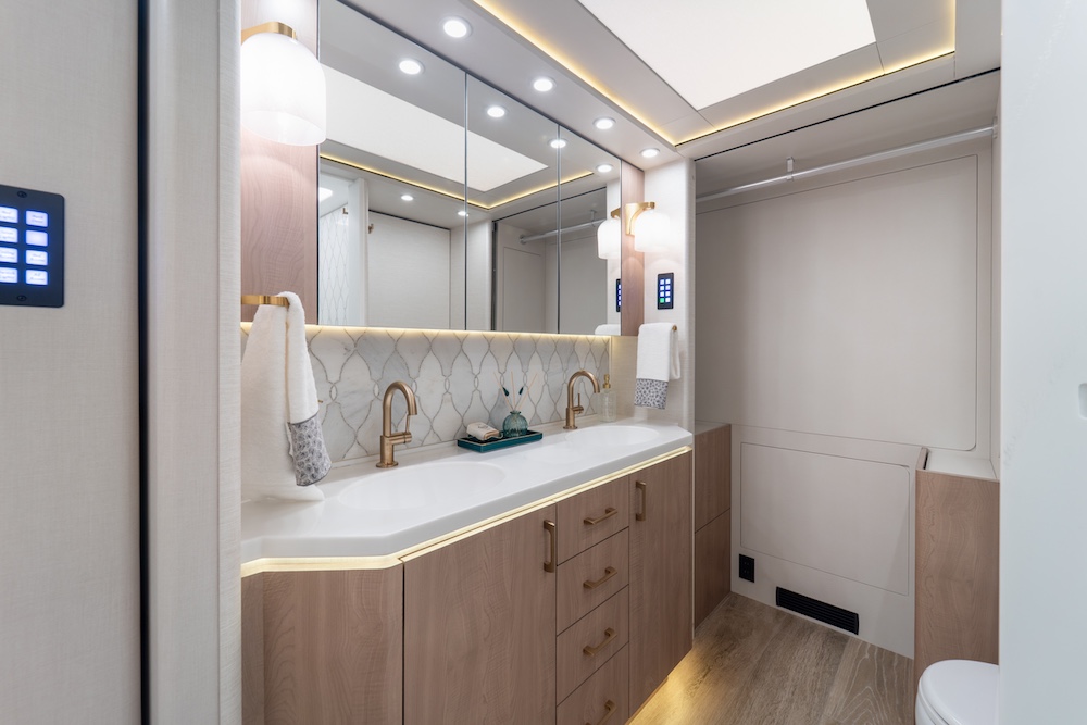 2026 Prevost Marathon H3-45 For Sale