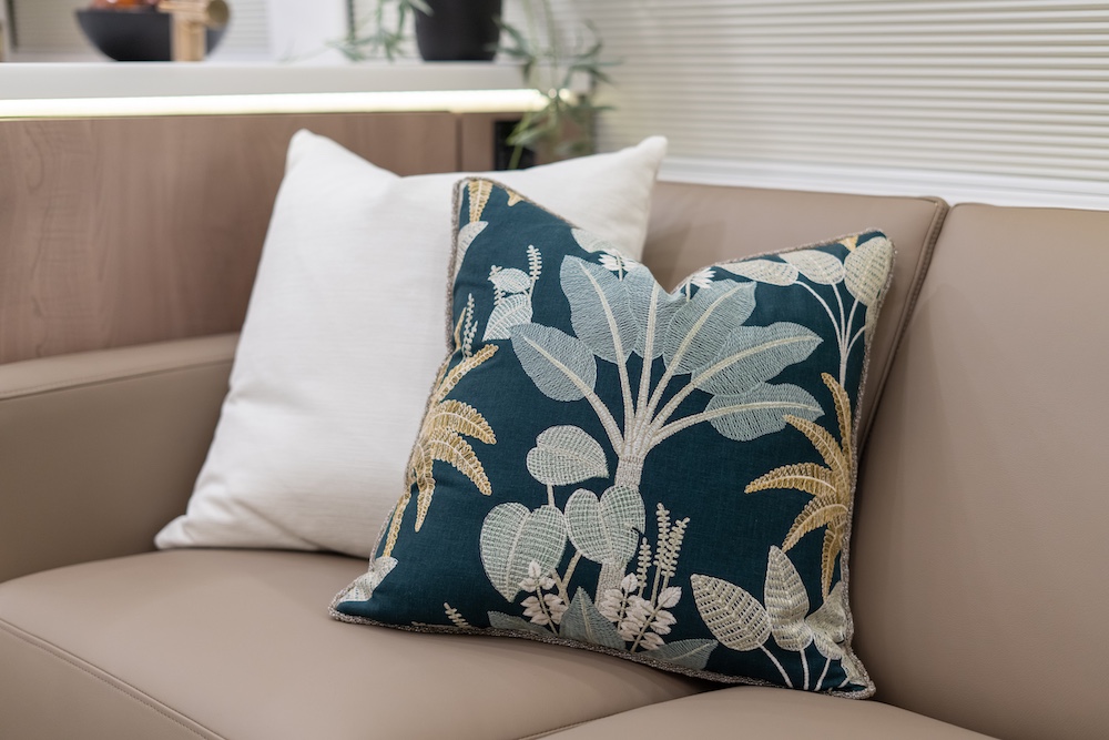 2026 Prevost Marathon H3-45 For Sale