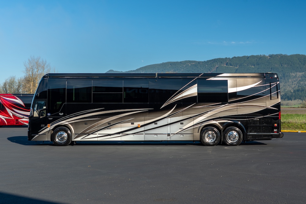 2026 Prevost Marathon H3-45 For Sale
