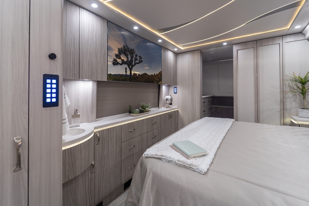 2025 Prevost Marathon X3 For Sale