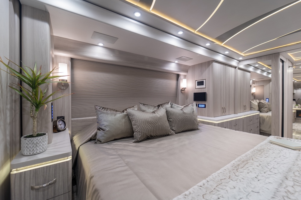 2025 Prevost Marathon X3 For Sale