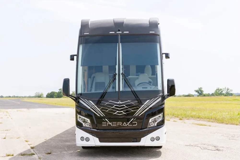 2027 Prevost Emerald H3-45 For Sale