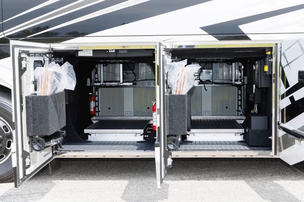 2027 Prevost Emerald H3-45 For Sale