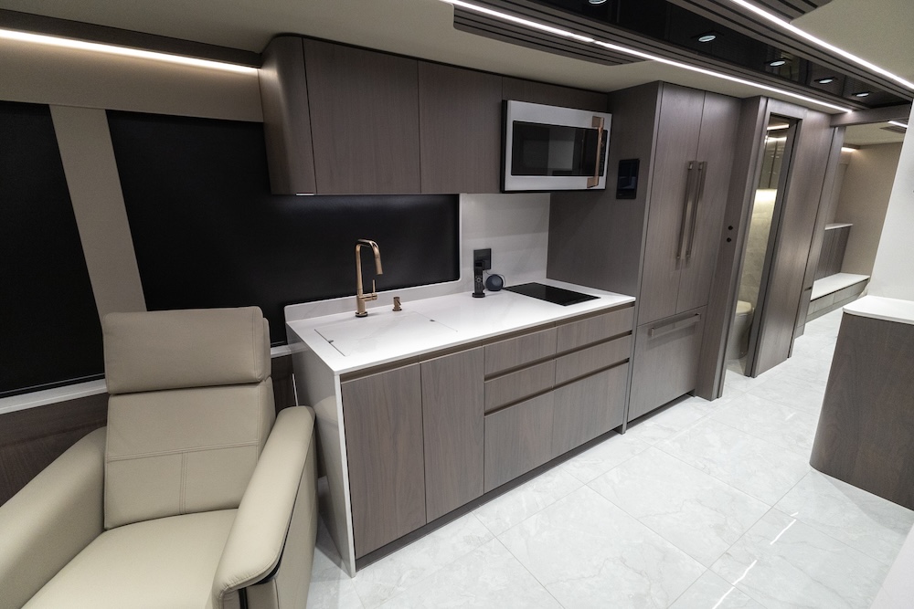 2027 Prevost Loki H3-45 For Sale
