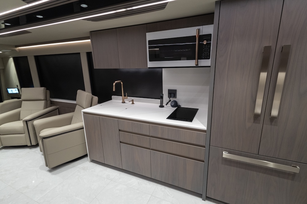 2027 Prevost Loki H3-45 For Sale