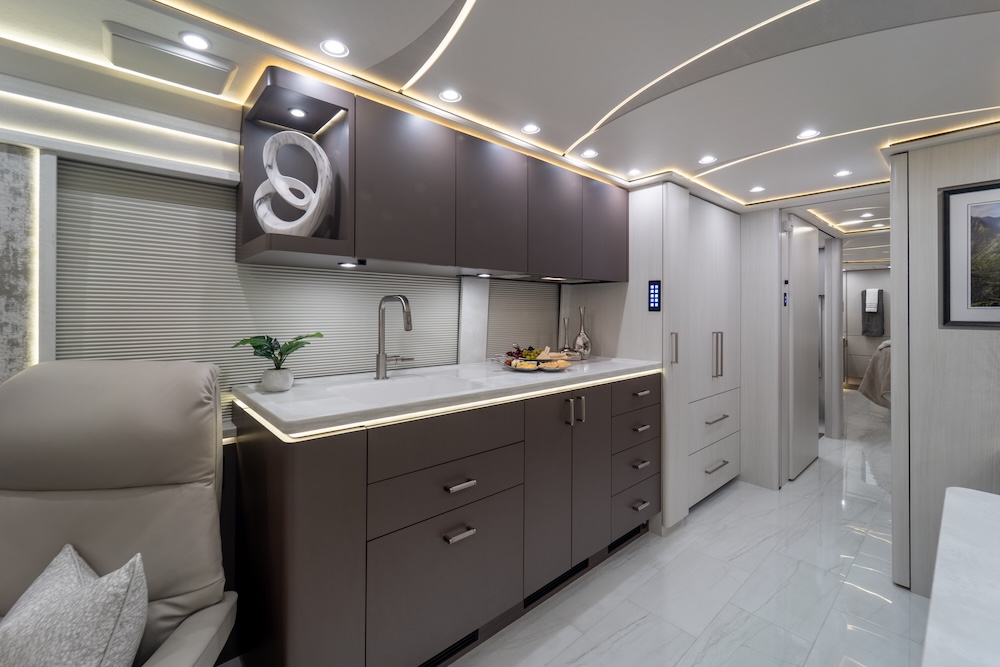 2027 Prevost Marathon H3-45 For Sale