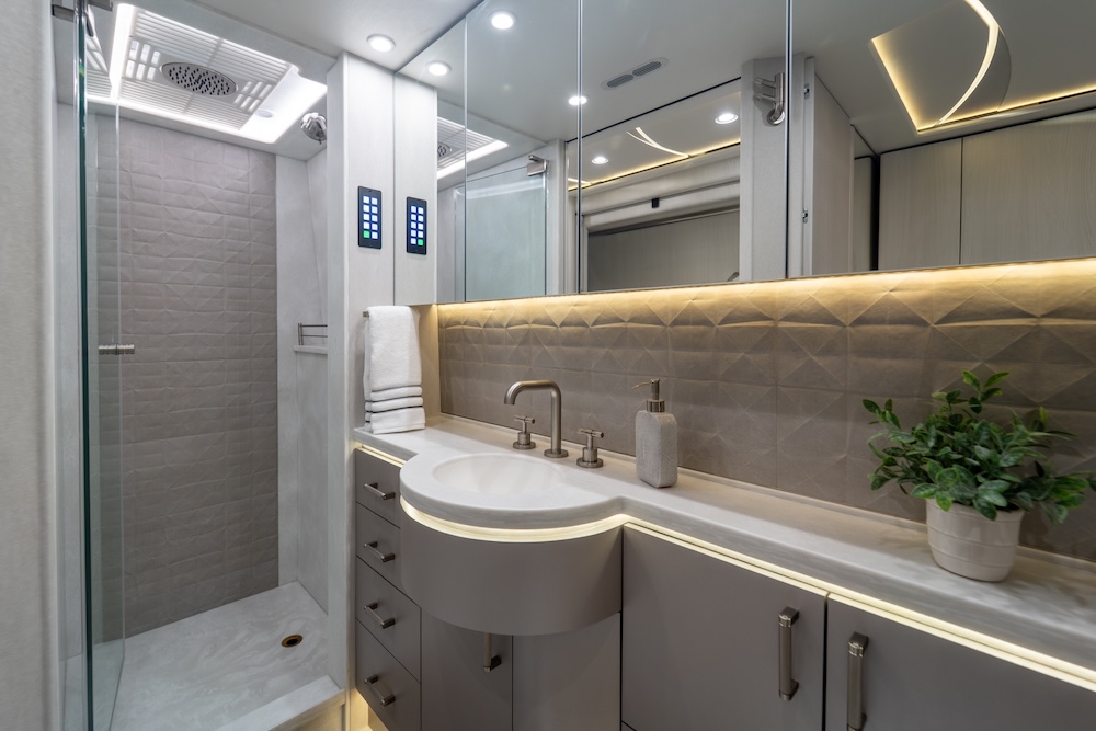 2027 Prevost Marathon H3-45 For Sale