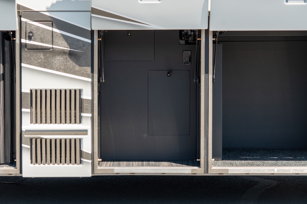 2027 Prevost Marathon H3-45 For Sale