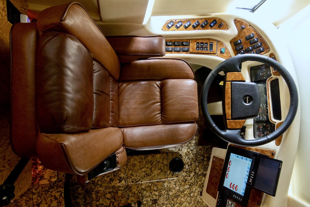 2010 Prevost Millennium H3-45 For Sale